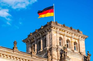 Як українцям отримати громадянство Німеччини: актуальні правила, особливості та важливі зміни