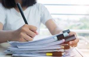 Які дії необхідно вчинити, щоб коректно виїхати з Німеччини, якщо ви вирішили покинути країну