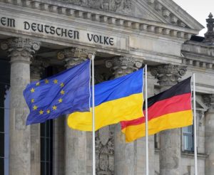 Які соціальні допомоги існують для біженців з України в Німеччині у 2025 році, подробиці на тему