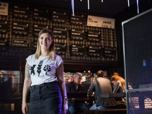 Підробіток для школярів у Німеччині під час канікул, що дозволено, які обмеження та скільки можна заробити
