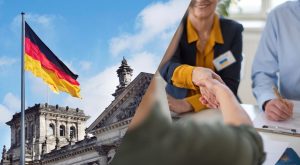 Як змінюється життя українських біженців у Німеччині: нові соціальні правила та обмеження