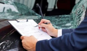 Страхування авто в Німеччині - що потрібно знати, та як уникнути переплат