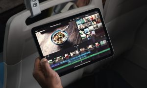 Планшет Apple iPad Air 11, который удобно брать в автопутешествие